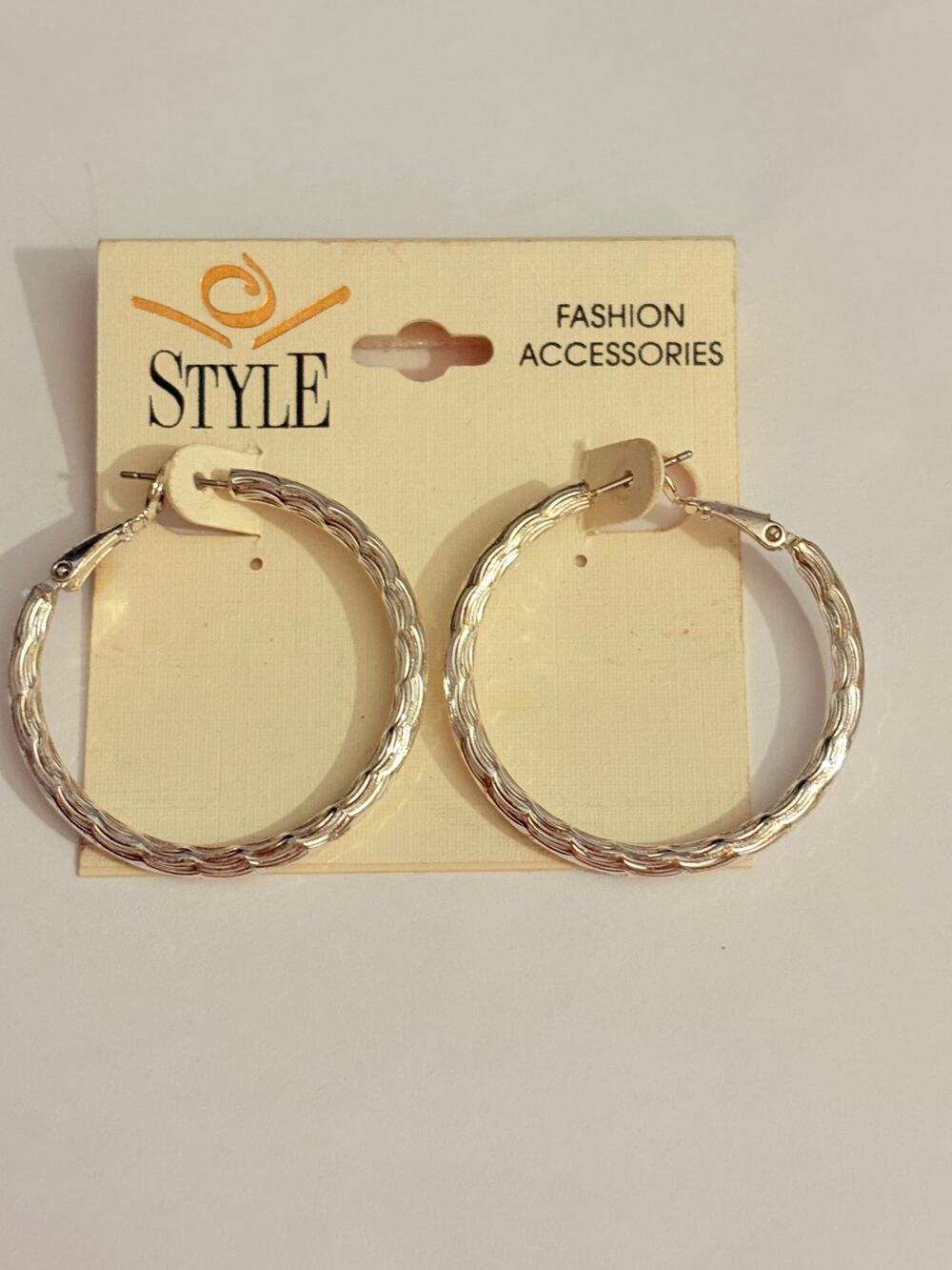 New Silver Tone Textured Hoop Earrings